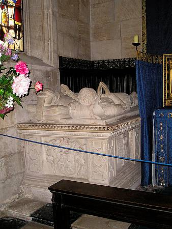 Fairford - Tomb Detail